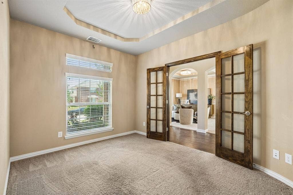 100 Spruce Street, Red Oak, TX 75154