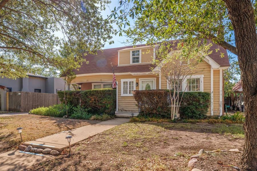 Property photo for 1018 Grand Avenue, Abilene, TX