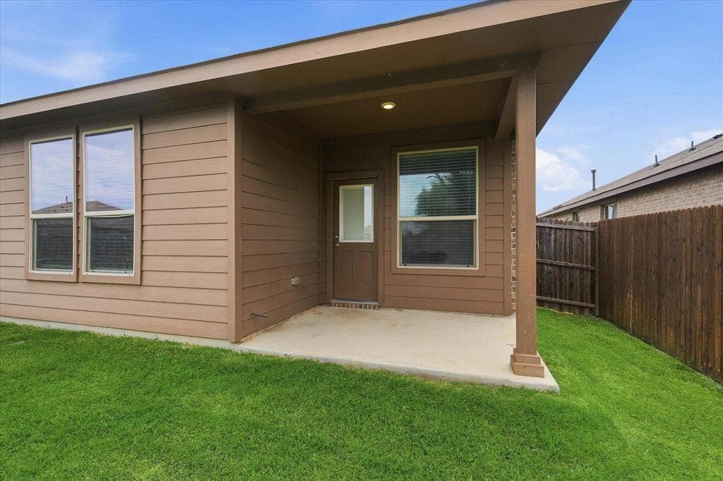 4312 Lost Creek Road, Denton, TX 76210