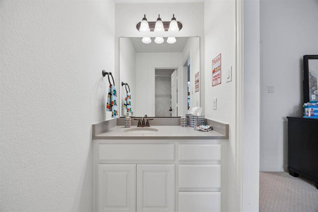 405 Cypress Garden Drive, McKinney, TX 75071 405 Cypress Garden Drive, McKinney, TX 75071