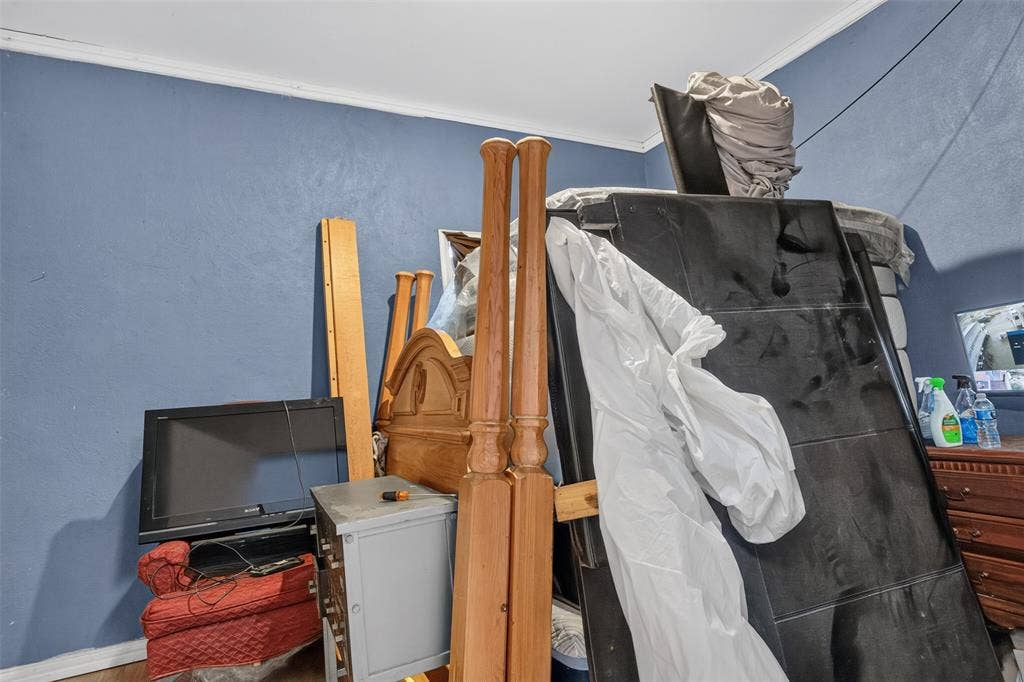 2301 S Denley Drive, Dallas, TX 75216 Additional content