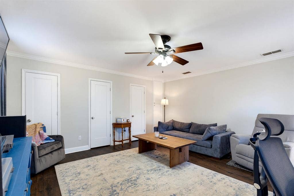 flex space/4thbedroom