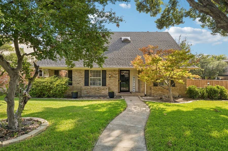 Property photo for 9336 Heatherdale Drive, Dallas, TX