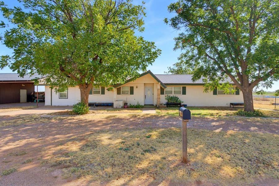 Property photo for 508 N Water Street, Roby, TX