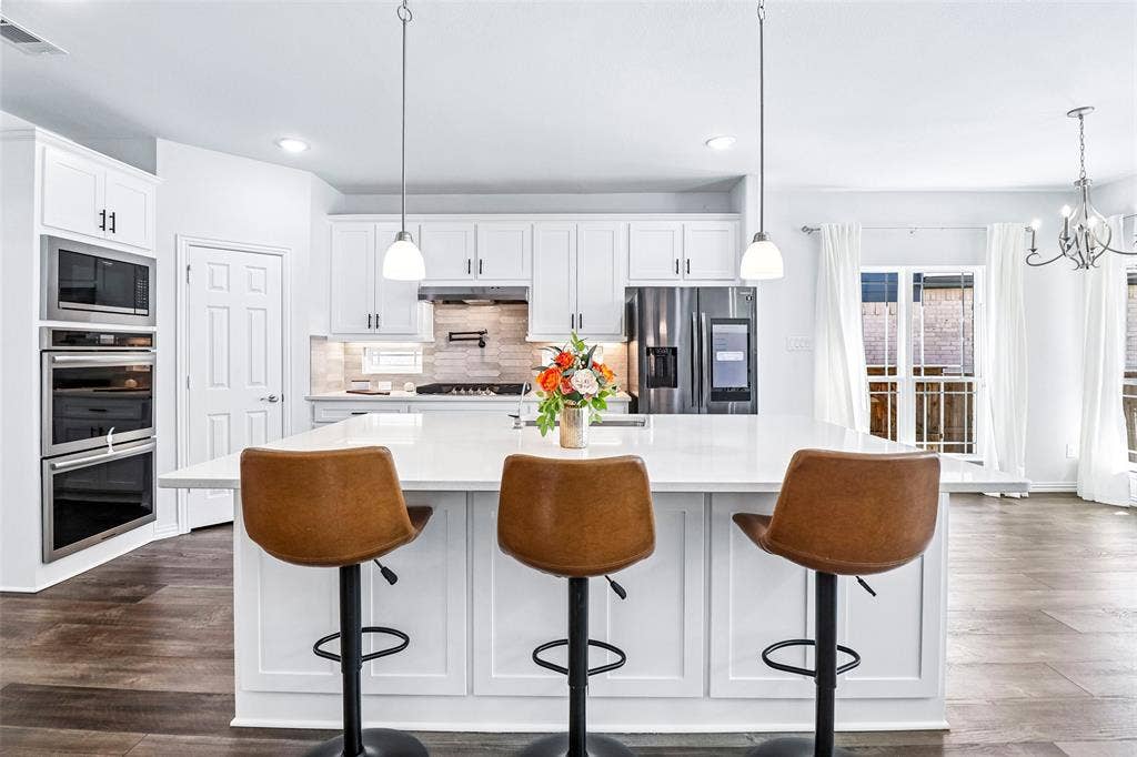 825 Violet Way, Celina, TX 75009