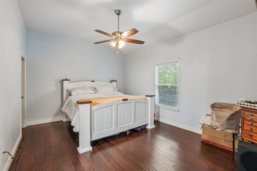 1414 Record Crossing Road, Dallas, TX 75235 1414B Bedroom 1