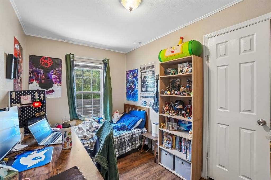 1414 Record Crossing Road, Dallas, TX 75235 1414A Bedroom 3