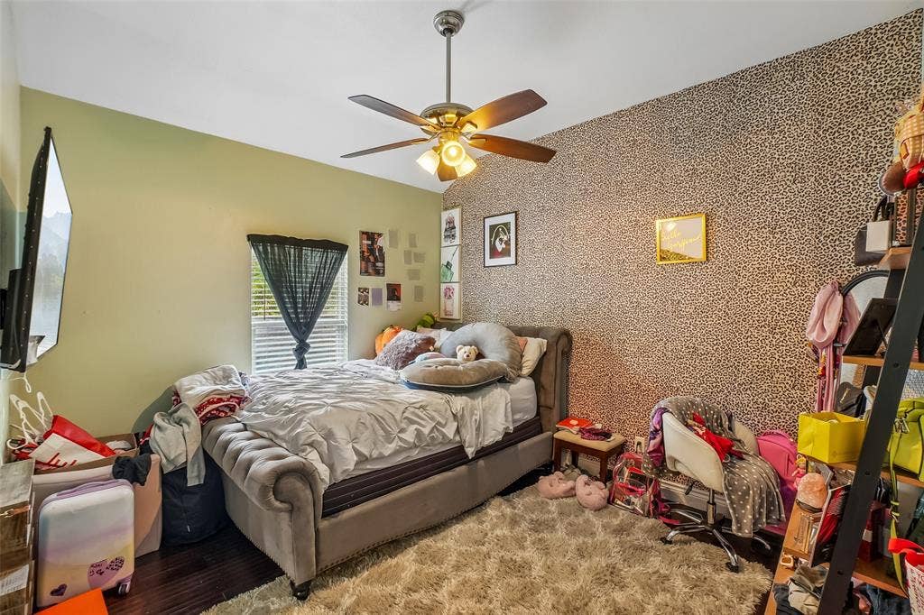 1414 Record Crossing Road, Dallas, TX 75235 1414B Bedroom 3