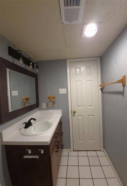 305 Trinidad Drive, Grand Prairie, TX 75052 305 Trinidad Drive, Grand Prairie, TX 75052