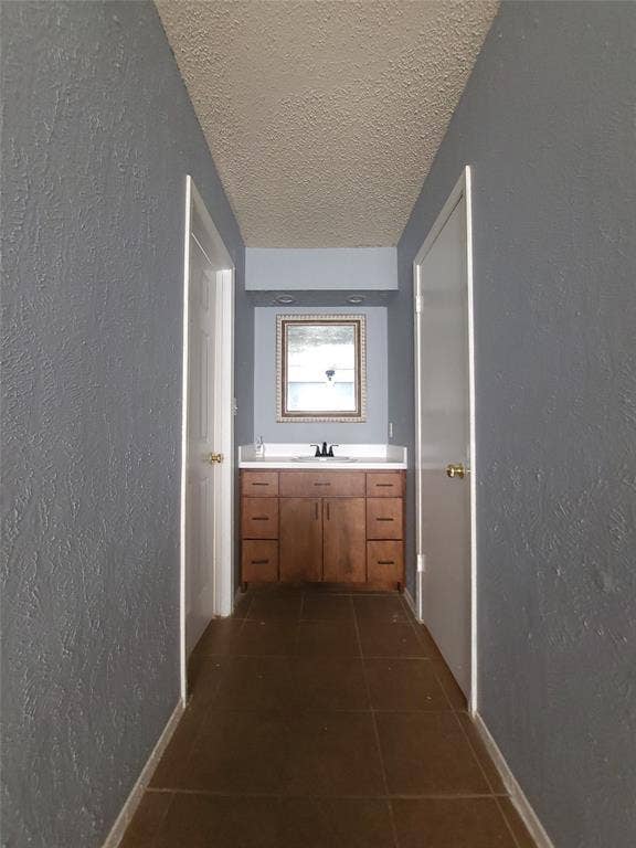 305 Trinidad Drive, Grand Prairie, TX 75052 305 Trinidad Drive, Grand Prairie, TX 75052