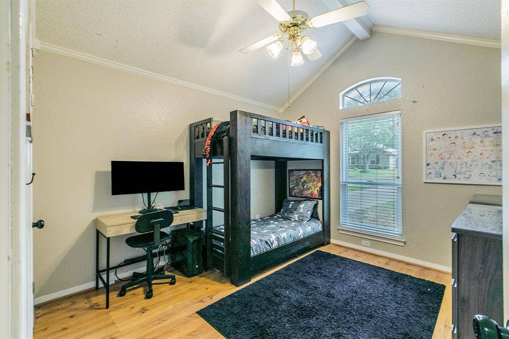 9505 Lost Trails Drive, Waco, TX 76712 9505 Lost Trails Drive, Waco, TX 76712