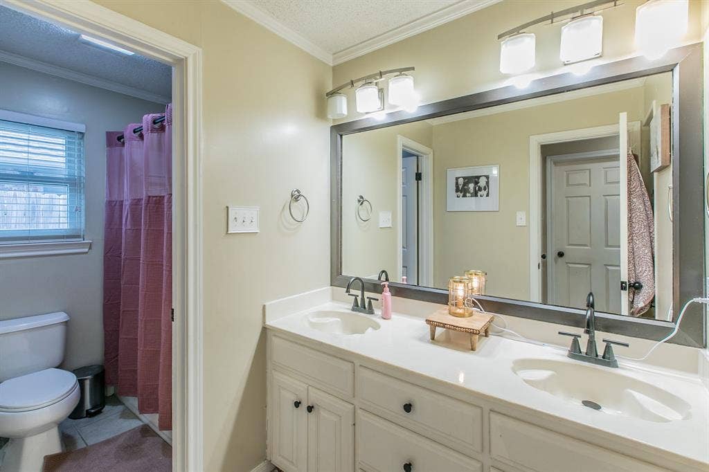 9505 Lost Trails Drive, Waco, TX 76712 9505 Lost Trails Drive, Waco, TX 76712