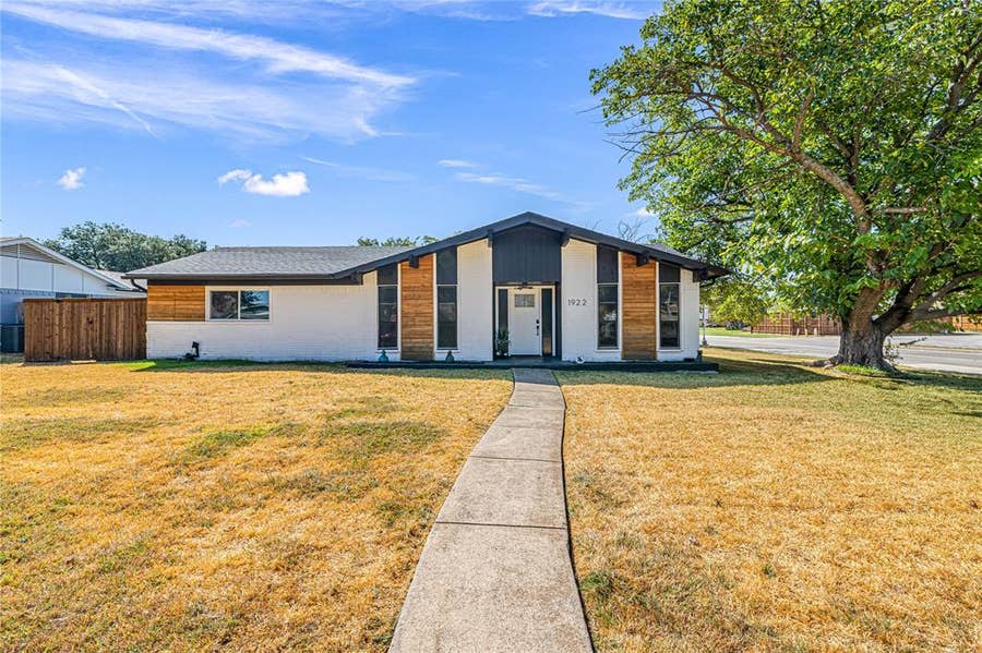 Property photo for 1922 Eldorado Drive, Garland, TX