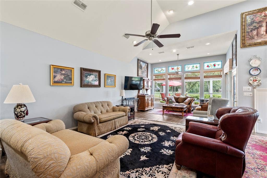347 Saint Andrews Drive, Mabank, TX 75156 347 Saint Andrews Drive, Mabank, TX 75156