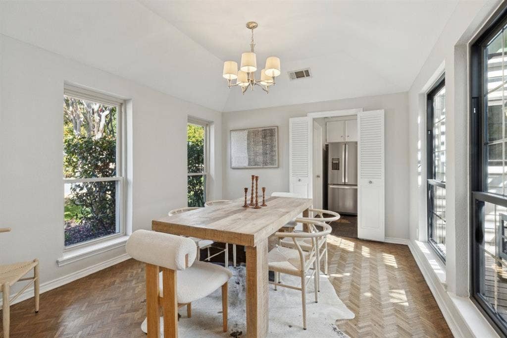 9006 Church Road, Dallas, TX 75231 9006 Church Road, Dallas, TX 75231