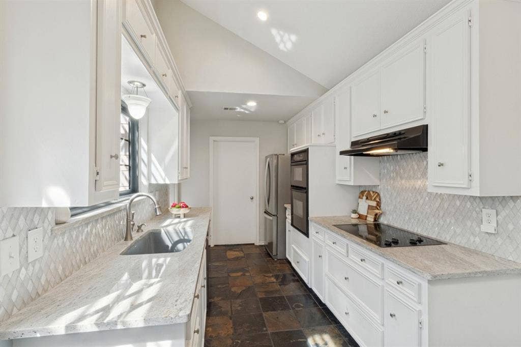 9006 Church Road, Dallas, TX 75231 9006 Church Road, Dallas, TX 75231