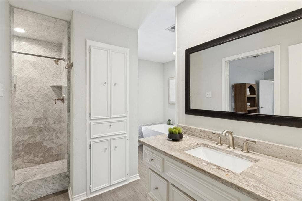 9006 Church Road, Dallas, TX 75231 9006 Church Road, Dallas, TX 75231