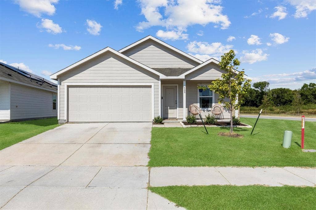 500 Waymaker Way, Princeton, TX 75407 Front of home on a corner lot.