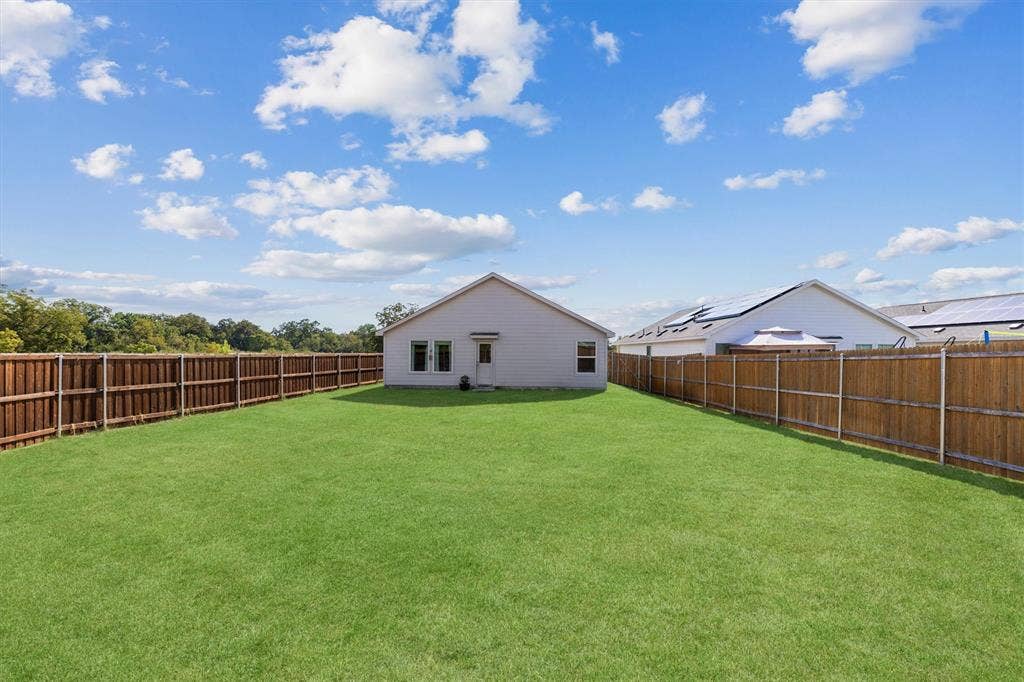 500 Waymaker Way, Princeton, TX 75407 Large Grassy Backyard
