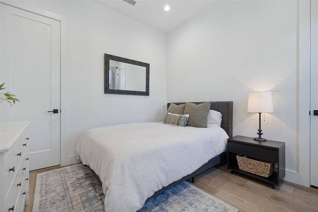 1865 Summit Avenue, #105, Dallas, TX 75206 2nd bedroom