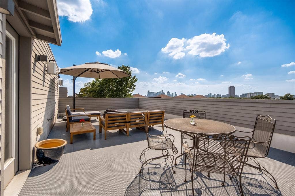 1865 Summit Avenue, #105, Dallas, TX 75206 Rooftop terrace with view of Dallas skyline