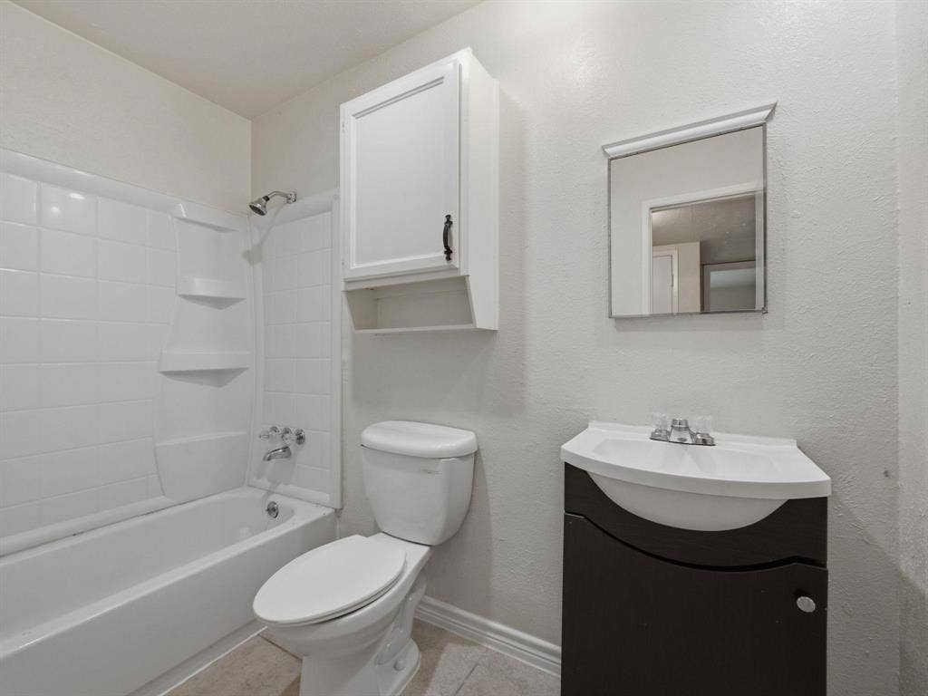 1000 Windy Meadow Drive, Plano, TX 75023 1000 Windy Meadow Drive, Plano, TX 75023