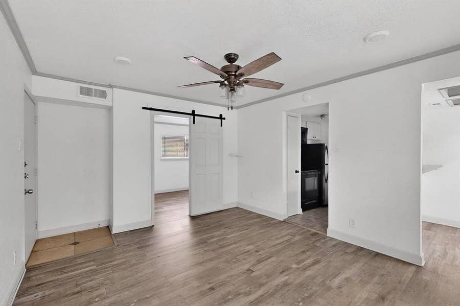 Property photo for 2003 Bennett Avenue, #205, Dallas, TX