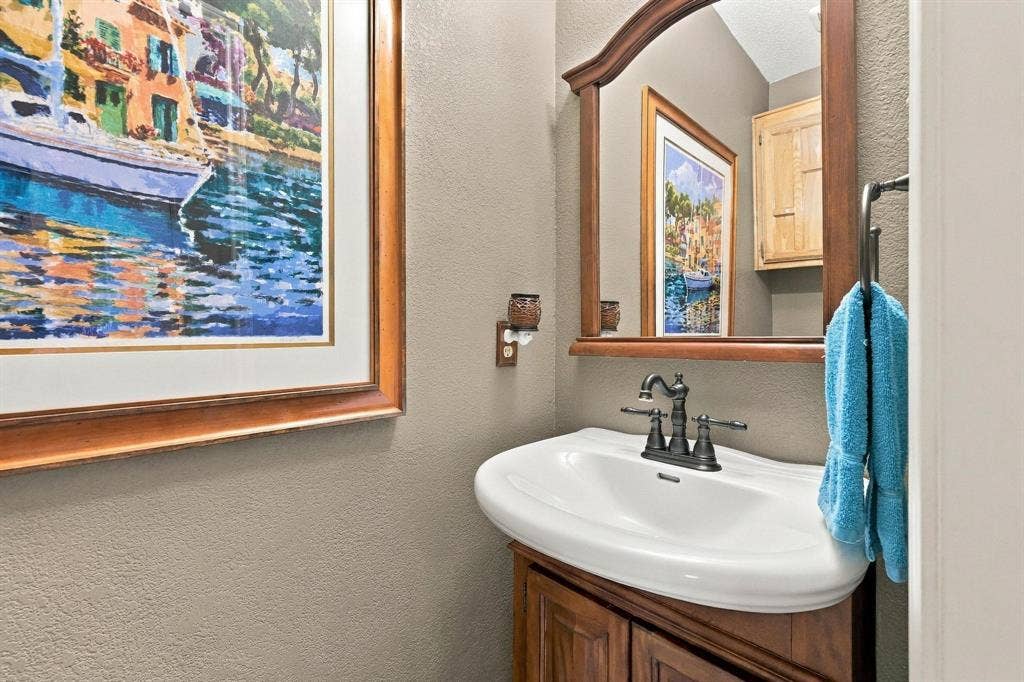 2506 Barger Court, Sachse, TX 75048 2506 Barger Court, Sachse, TX 75048