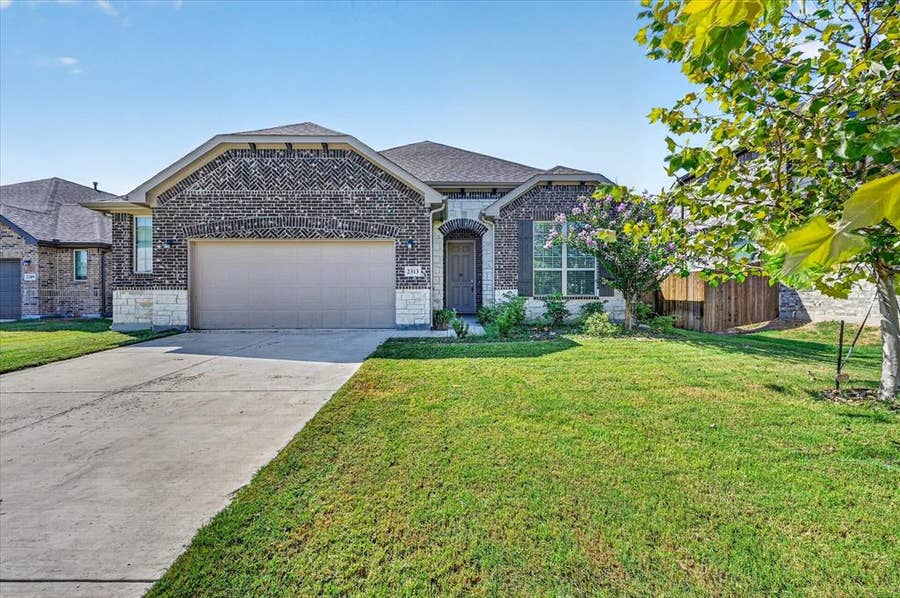 Property photo for 2313 Sheppards Lane, Waxahachie, TX