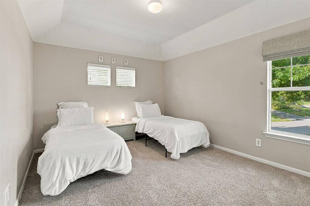 6816 Studebaker Drive, McKinney, TX 75071 6816 Studebaker Drive, McKinney, TX 75071