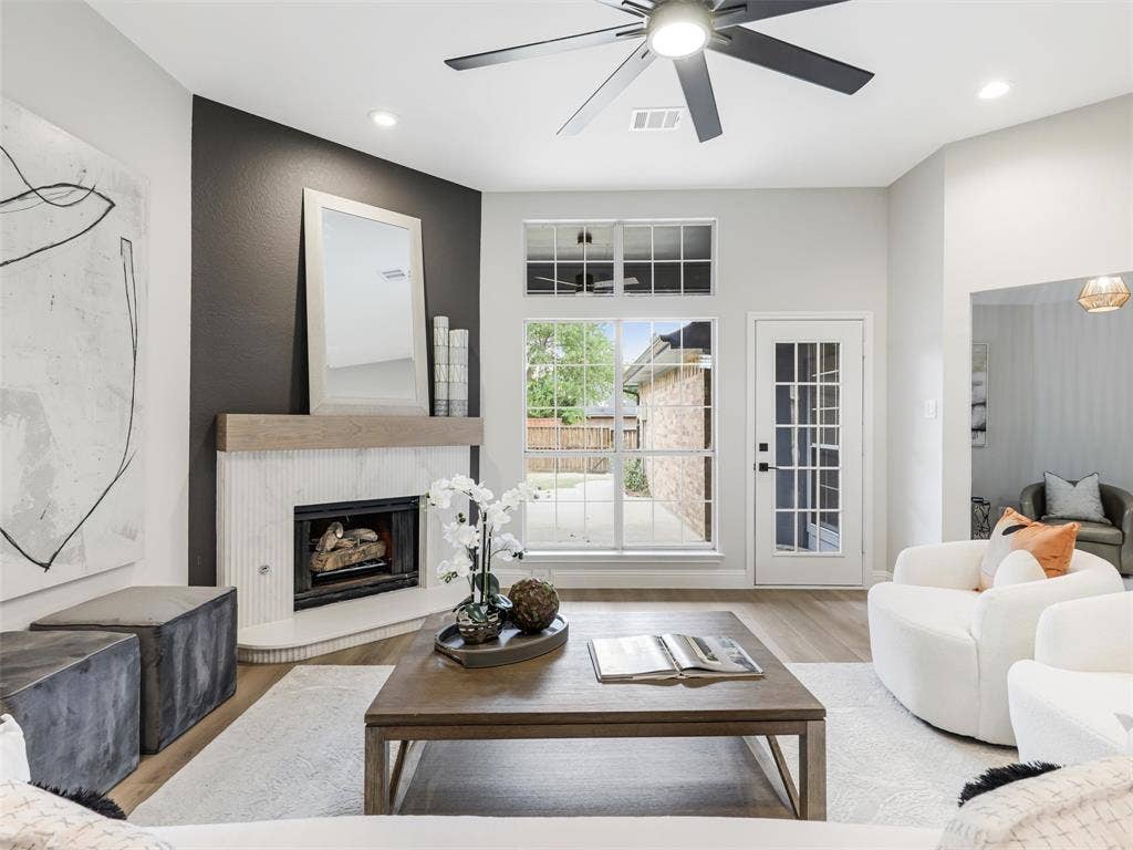 2409 Hedgeway Circle, Garland, TX 75044