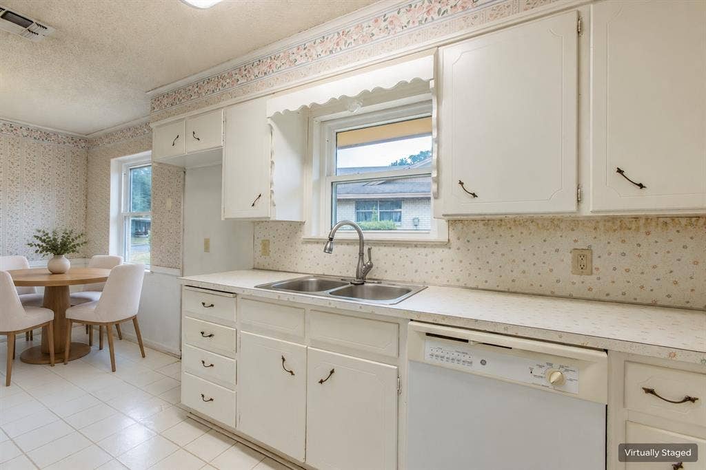 5719 Stratford Drive, Waco, TX 76710 5719 Stratford Drive, Waco, TX 76710