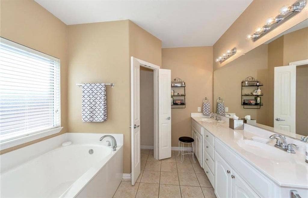 7100 Old Santa Fe Trail, Fort Worth, TX 76131 7100 Old Santa Fe Trail, Fort Worth, TX 76131