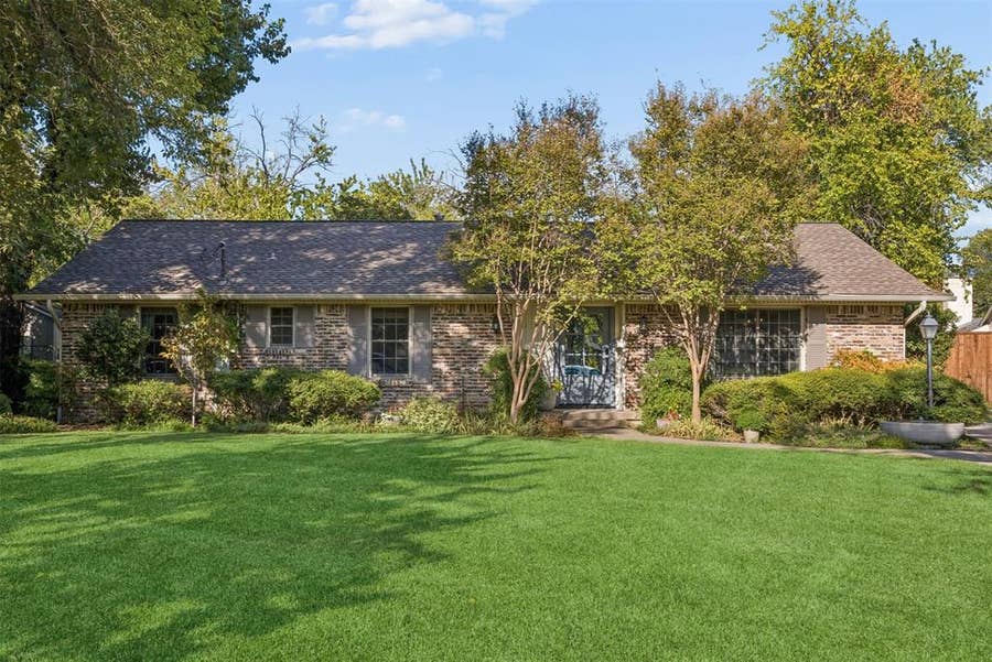 Property photo for 1004 Cedar Lane, Richardson, TX