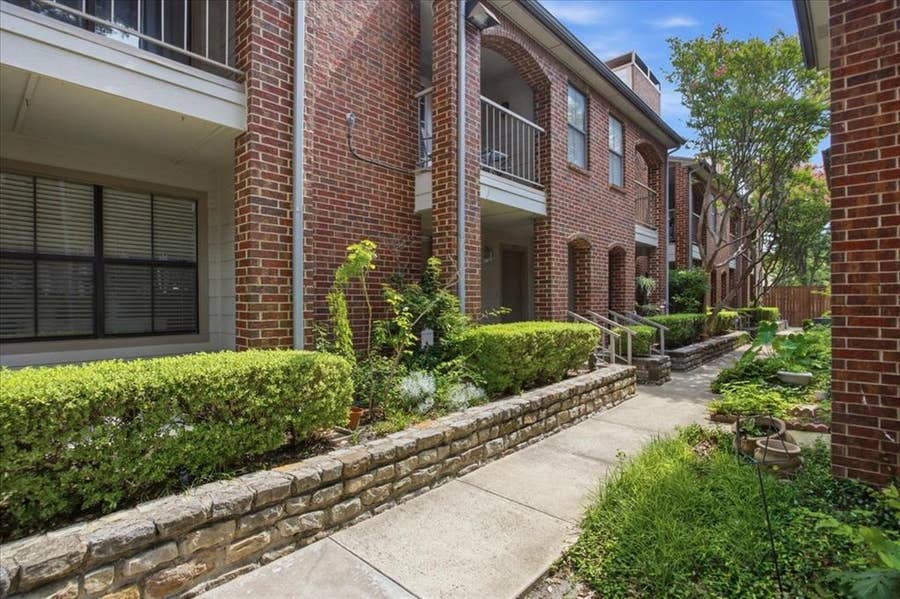 Property photo for 3205 Donnelly, #202, Fort Worth, TX