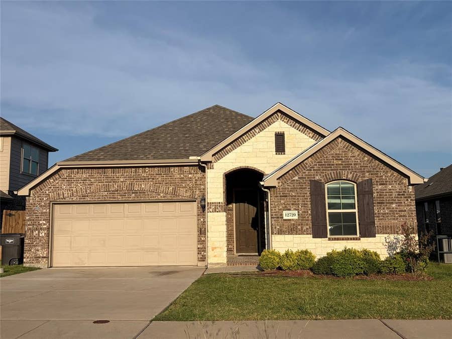 Property photo for 12720 Viewpoint Lane, Fort Worth, TX