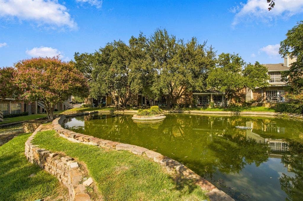 3550 Country Square Drive, #304, Carrollton, TX 75006 3550 Country Square Drive, #304, Carrollton, TX 75006