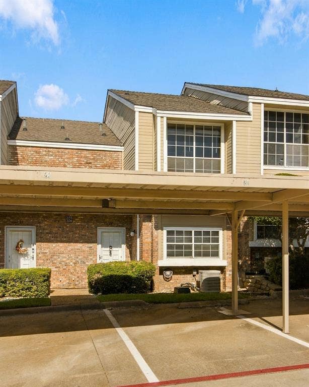 3550 Country Square Drive, #304, Carrollton, TX 75006 3550 Country Square Drive, #304, Carrollton, TX 75006