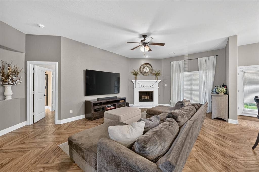 809 Wimberly Circle, McKinney, TX 75072 809 Wimberly Circle, McKinney, TX 75072