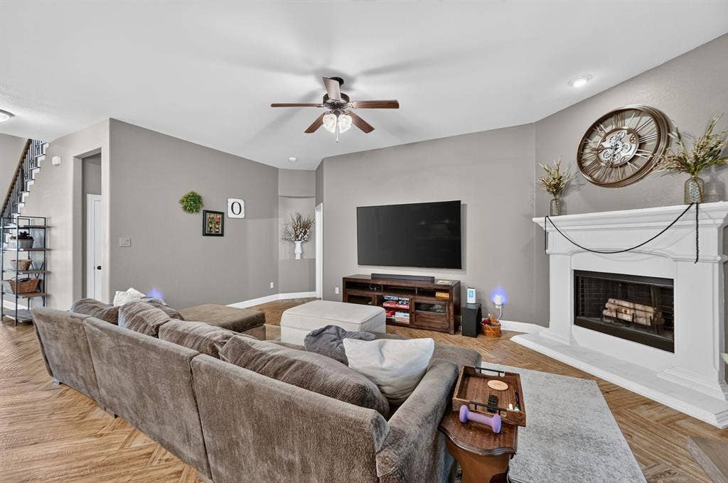 809 Wimberly Circle, McKinney, TX 75072 809 Wimberly Circle, McKinney, TX 75072