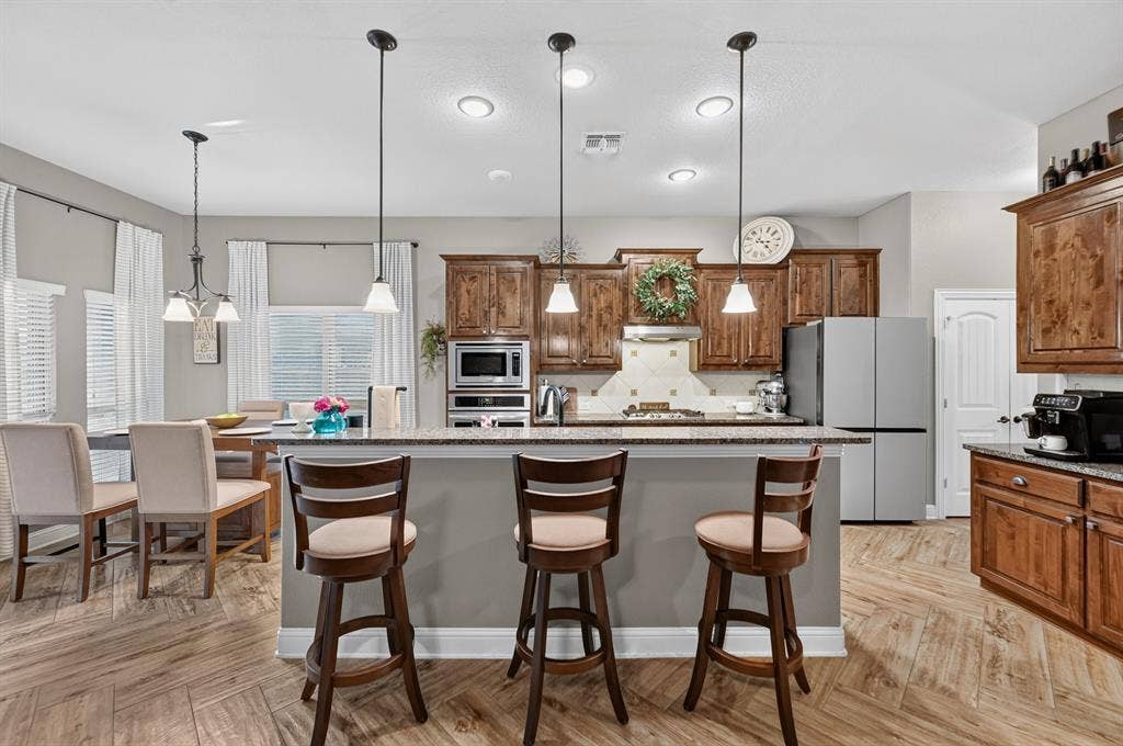 809 Wimberly Circle, McKinney, TX 75072 809 Wimberly Circle, McKinney, TX 75072