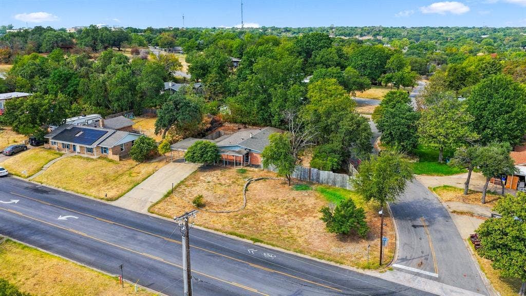 1206 Foster Lane, Weatherford, TX 76086 1206 Foster Lane, Weatherford, TX 76086