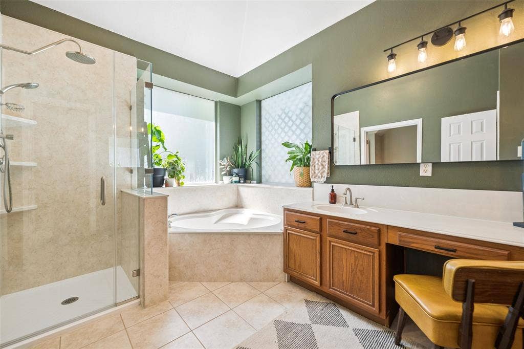 402 Brookside Drive, Lake Dallas, TX 75065 402 Brookside Drive, Lake Dallas, TX 75065