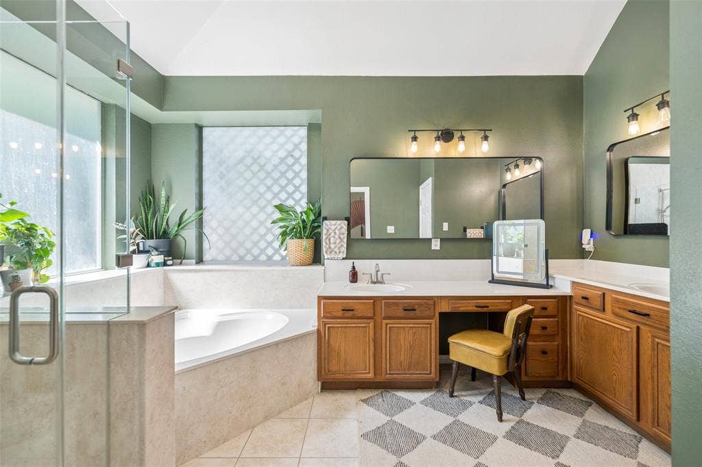 402 Brookside Drive, Lake Dallas, TX 75065 402 Brookside Drive, Lake Dallas, TX 75065