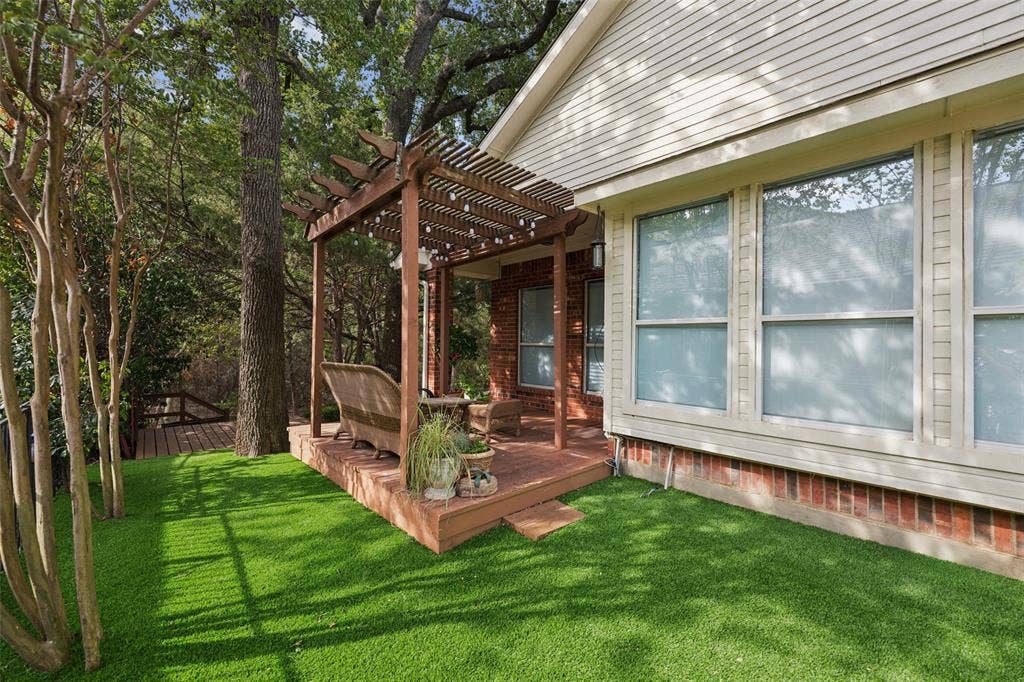 402 Brookside Drive, Lake Dallas, TX 75065 402 Brookside Drive, Lake Dallas, TX 75065