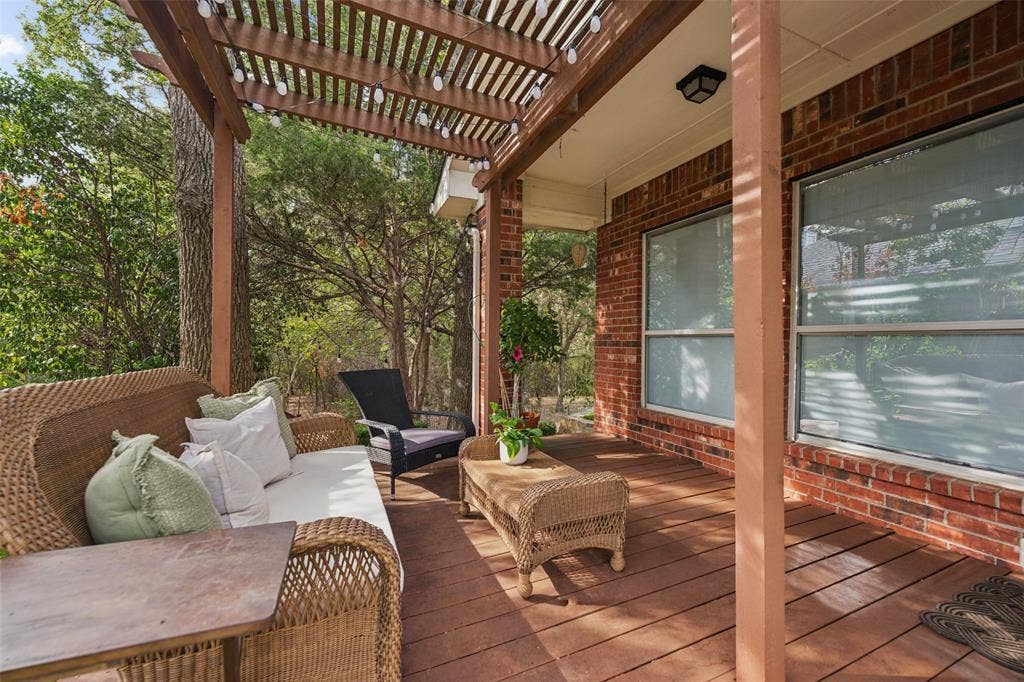 402 Brookside Drive, Lake Dallas, TX 75065 402 Brookside Drive, Lake Dallas, TX 75065