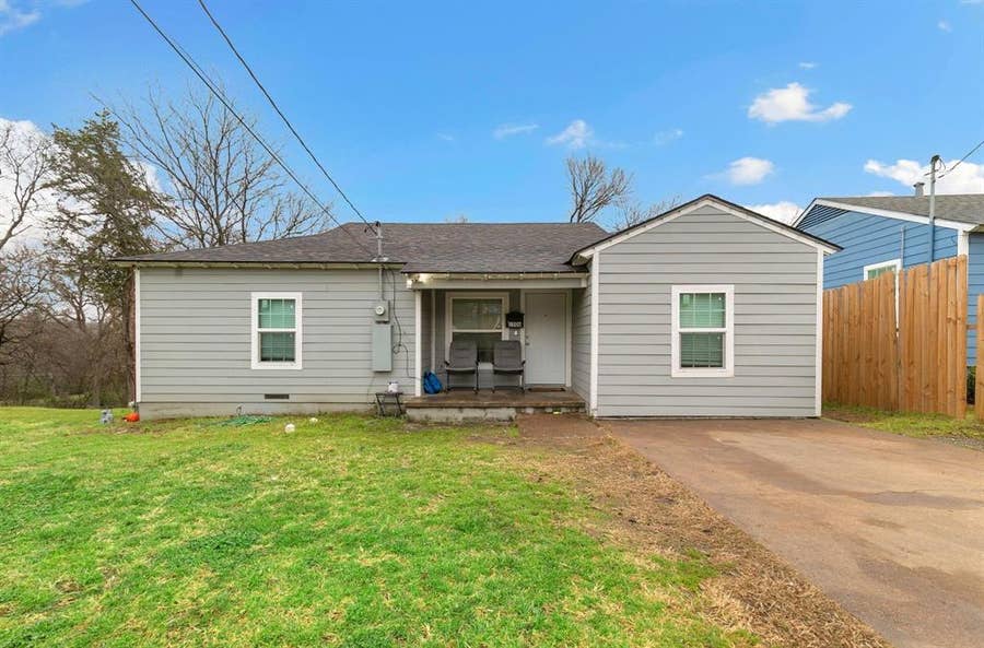 Property photo for 1506 E Waco Avenue, Dallas, TX