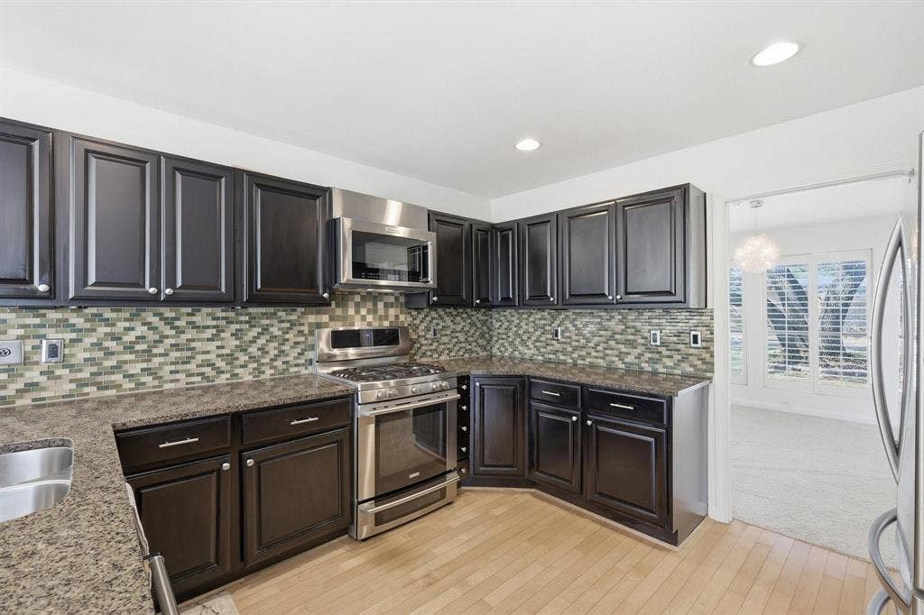 3718 Wooded Creek Drive, Farmers Branch, TX 75244 3718 Wooded Creek Drive, Farmers Branch, TX 75244