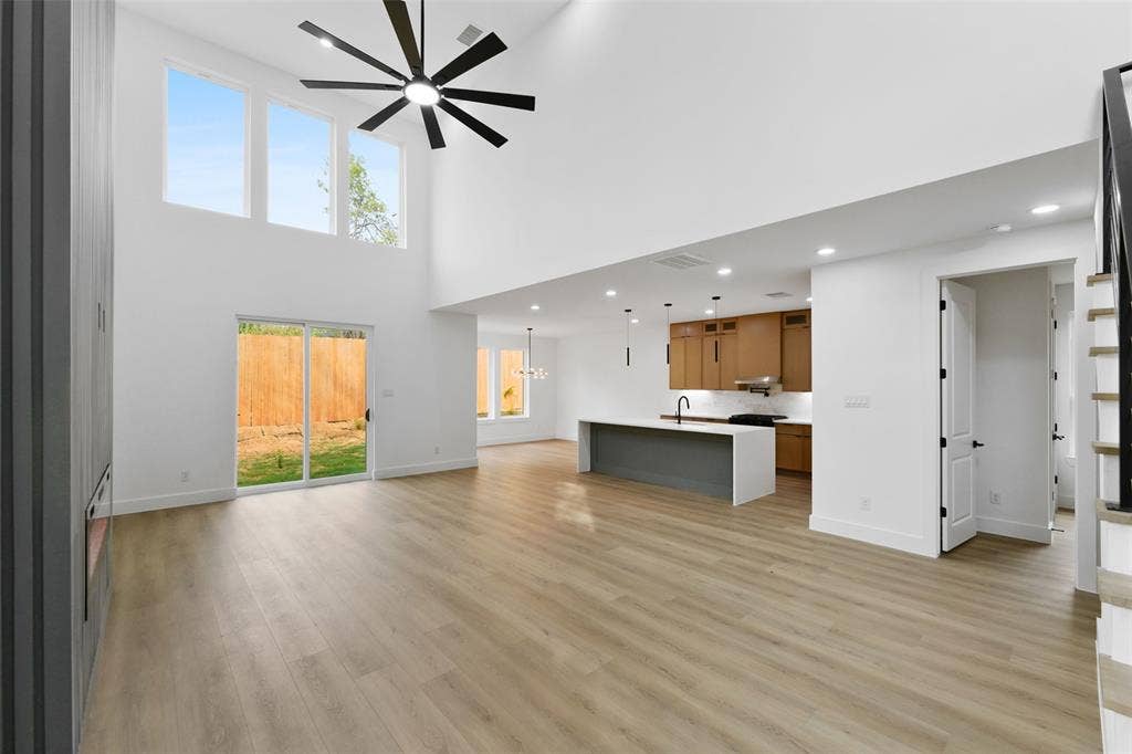 511 Avenue J, Dallas, TX 75203 511 Avenue J, Dallas, TX 75203