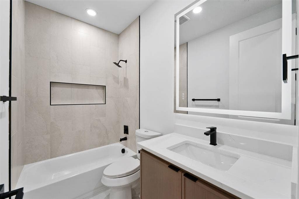 511 Avenue J, Dallas, TX 75203 511 Avenue J, Dallas, TX 75203